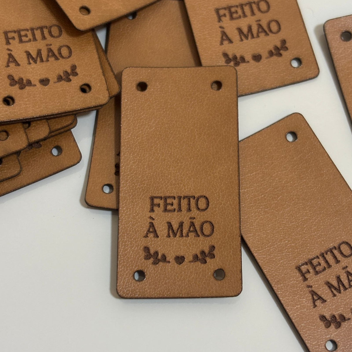 Etiqueta "Feito à mão" – Pacote com 10 unidades
