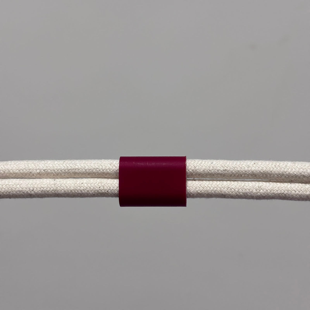 Vermelho escuro - Tubete para acabamento